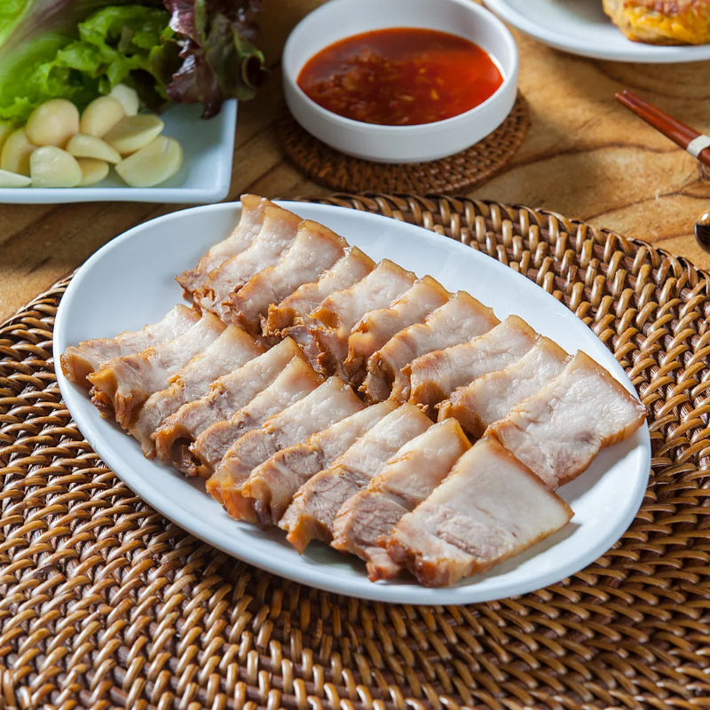 Sliced Boiled Pork (Suyuk) 7oz