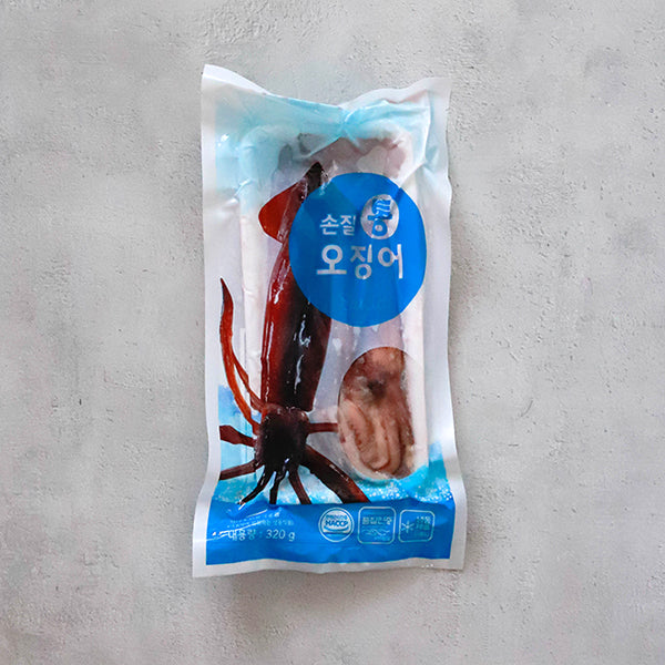 修剪整只鱿鱼 320克