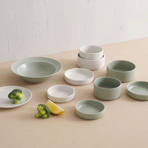MAISON DE PALETTE 2-Person Home Set (10 Pieces)