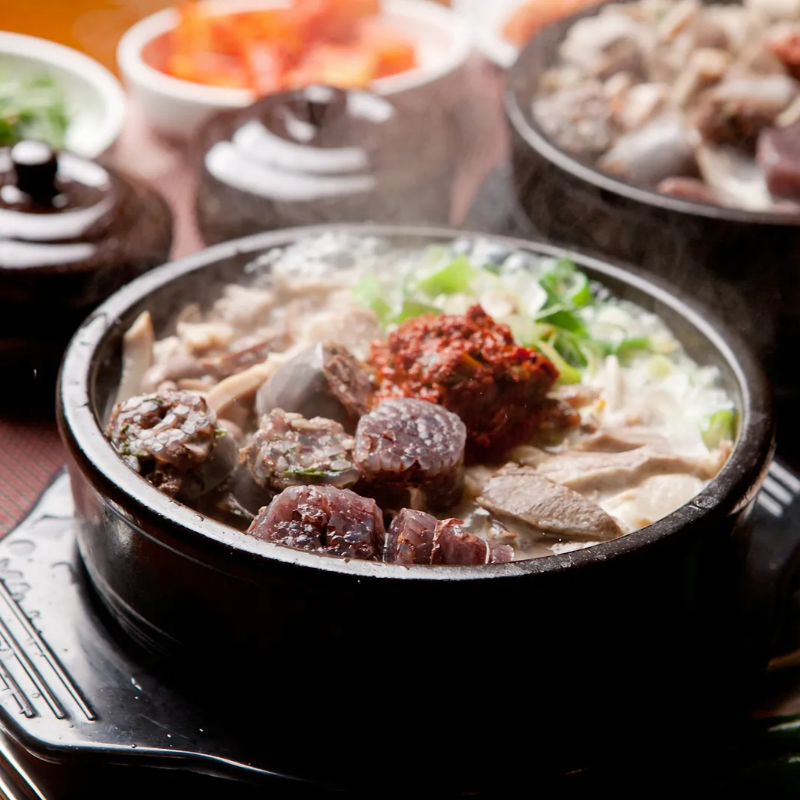 [Sundae Soup] Beef Leg Bone Broth 1.1lb x 2 + Sundae 1lb + Boiled Pork Organ Meats 7oz (Set)