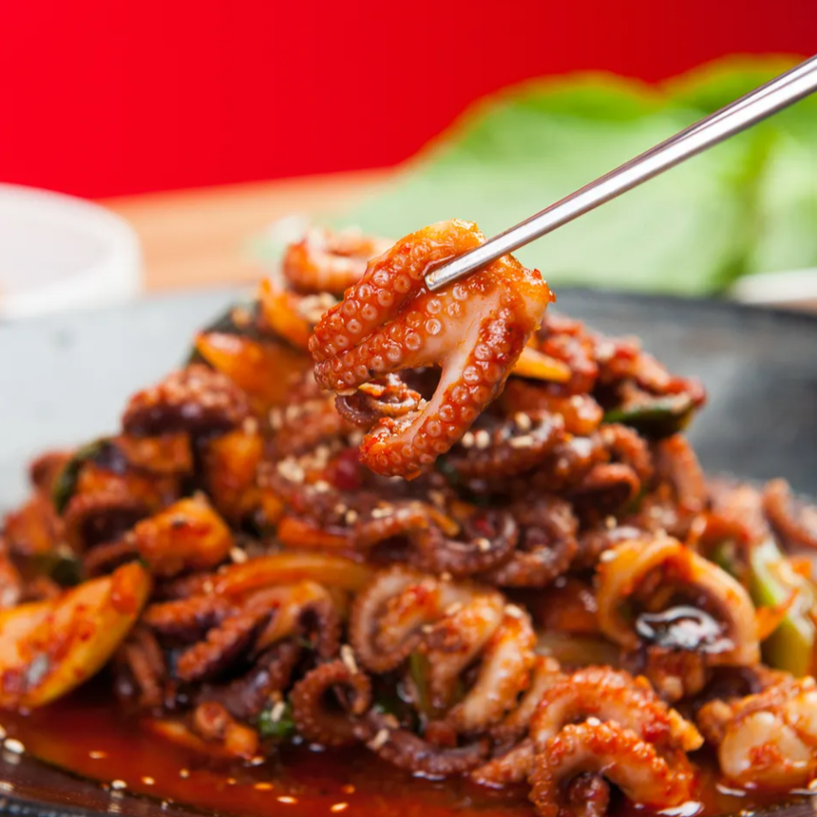 [Wooltari] Cooked Pork Hock (1.4lb ~ 1.8lb) + Pork Bone Soup 2lb + [Hanam] Stir-fried Webfoot Octopus 350g
