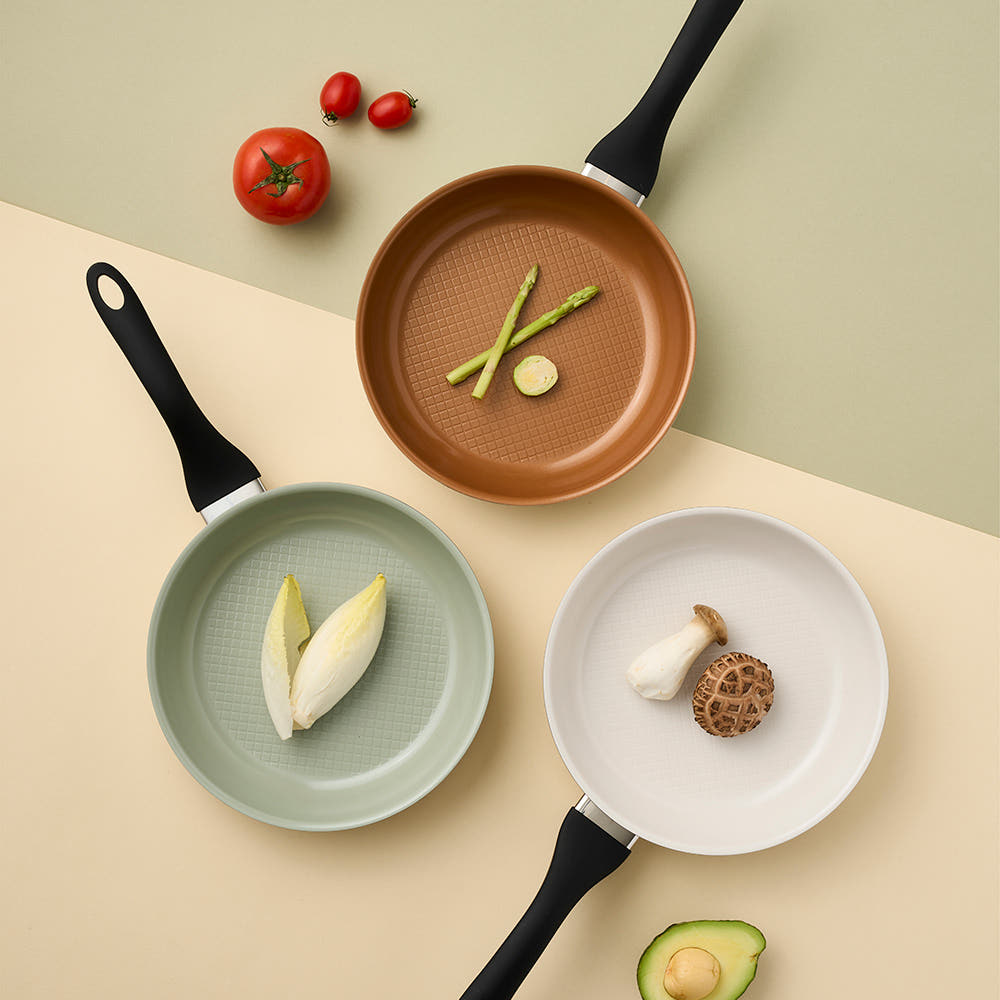 [한국직배송] 에델코첸 통3중 비바세라 프라이팬 24cm (크림/코퍼)