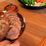 [울타리] 뼈없는 명품족발 (0.8lb - 0.9lb) + 명품 찰순대 1lb + [해살이] 추억의 그맛 동전 쥐포 200g 타임딜 (묶음)