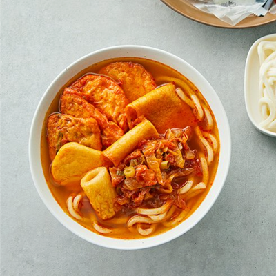 640克泡菜乌冬面配鱼饼