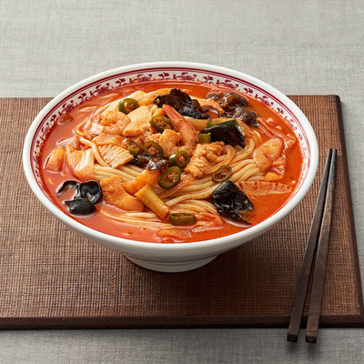 辛辣海鲜面 1340克