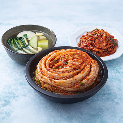 [한국직배송 A] 콕김치 경기도식 보쌈김치 2kg + 보쌈무말랭이 500g + 동치미 1kg