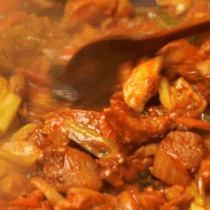 [Wooltari] Marinated Beef Short Ribs 3lb + Sliced Pork Jowl 1lb + Chicken Thigh in Hot Sauce 2lb (Set)
