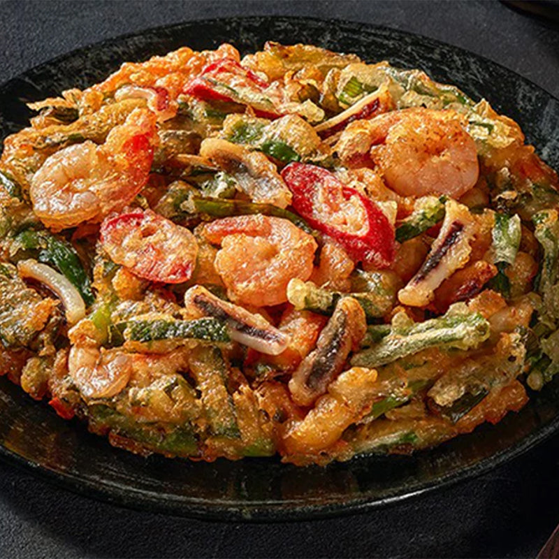 [Jeonju Veteran] Kalguksu 196.5g + [Saongwon] Premium Seafood Pancake 180g
