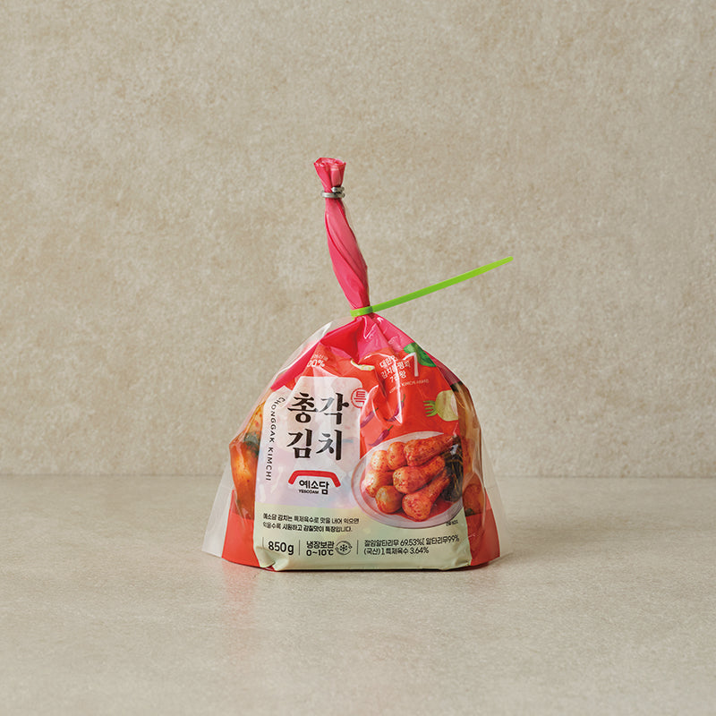 [예소담] 포기김치 3kg x 2팩 + 총각김치 850g + 생깻잎 김치 400g (묶음)_ 무료배송특가_ 3월 넷째 주 순차발송